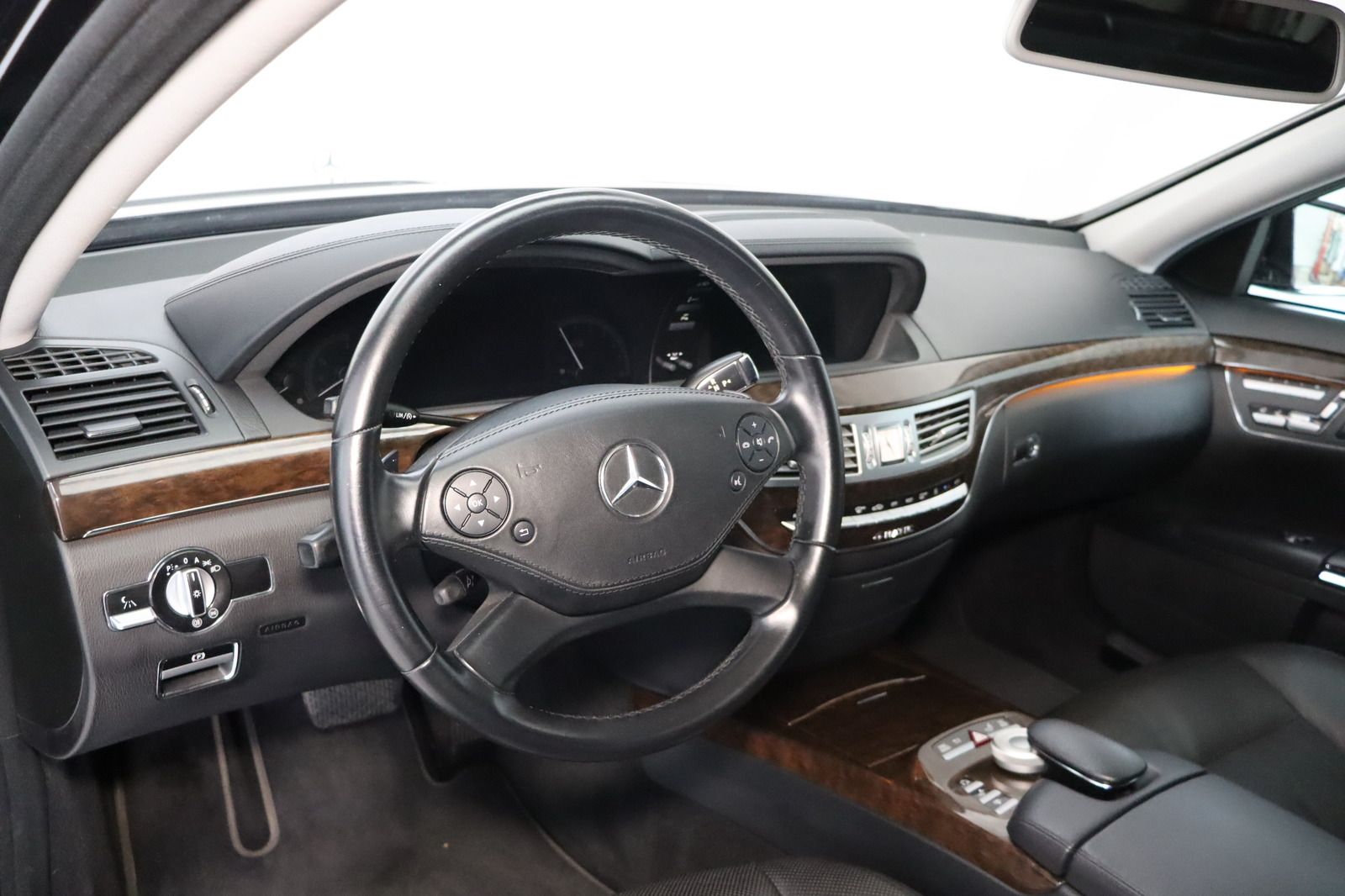 Fahrzeugabbildung Mercedes-Benz S 350 BlueTEC 4MATIC  * DIS * Nachtsicht * AHK
