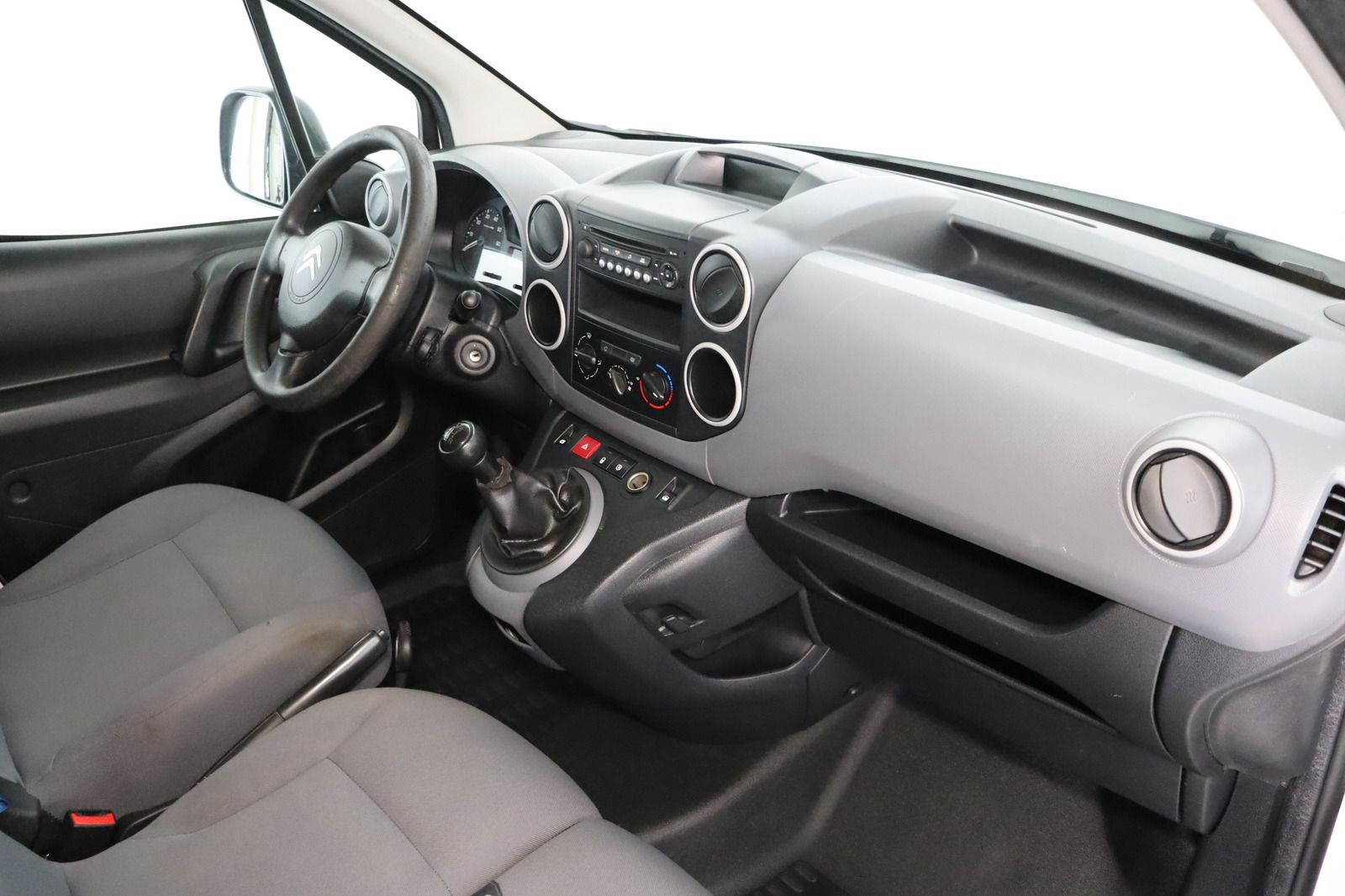 Fahrzeugabbildung Citroën Berlingo Kasten 1.6 HDi * 2 Schiebetüren * AHK *