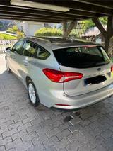 Ford Focus 1,0 EcoBoost 92kW Active Turnier Active - Ford Focus in Bonn