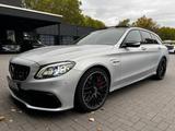 Mercedes-Benz C 63 S AMG CARBON Head Up Burmester Performance - silberne Mercedes-Benz C 63 AMG