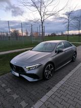 Mercedes-Benz Mercedes-AMG A35 4MATIC | 306 PS | Mattgra... - Mercedes-Benz 190: AMG