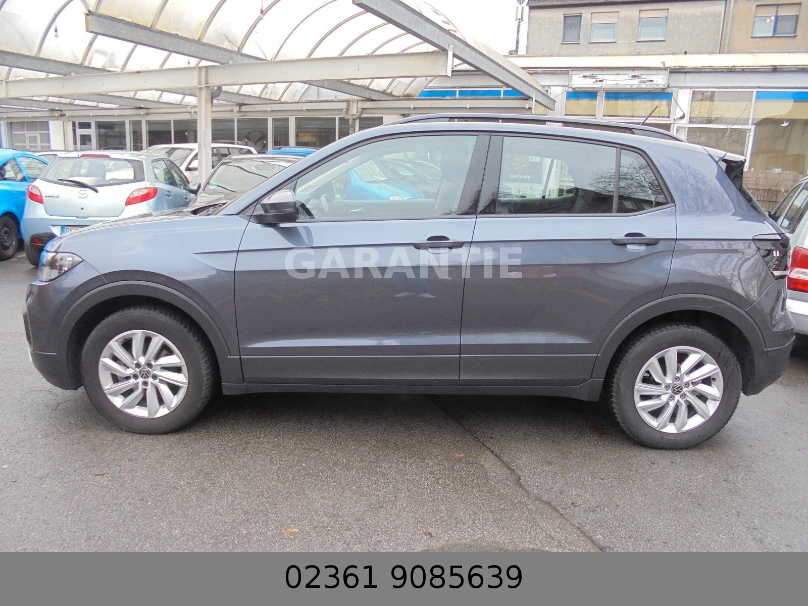 Fahrzeugabbildung Volkswagen T-Cross Life Automatik/Navi/