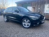 Jaguar F-Pace F-PACE Portfolio AWD 3.0d HU/AU NEU - Jaguar Gebrauchtwagen in Kiel
