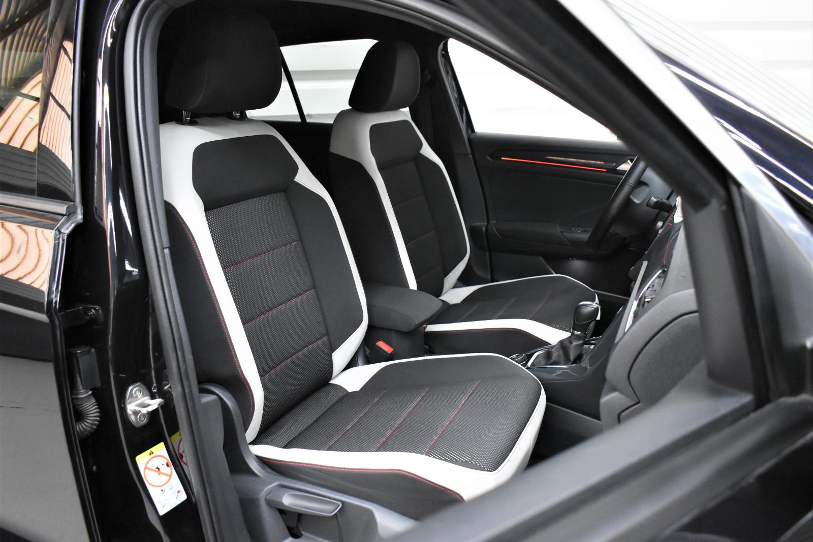 Volkswagen T-Roc Automatik Sport 4Motion+AHK+Spurhalte