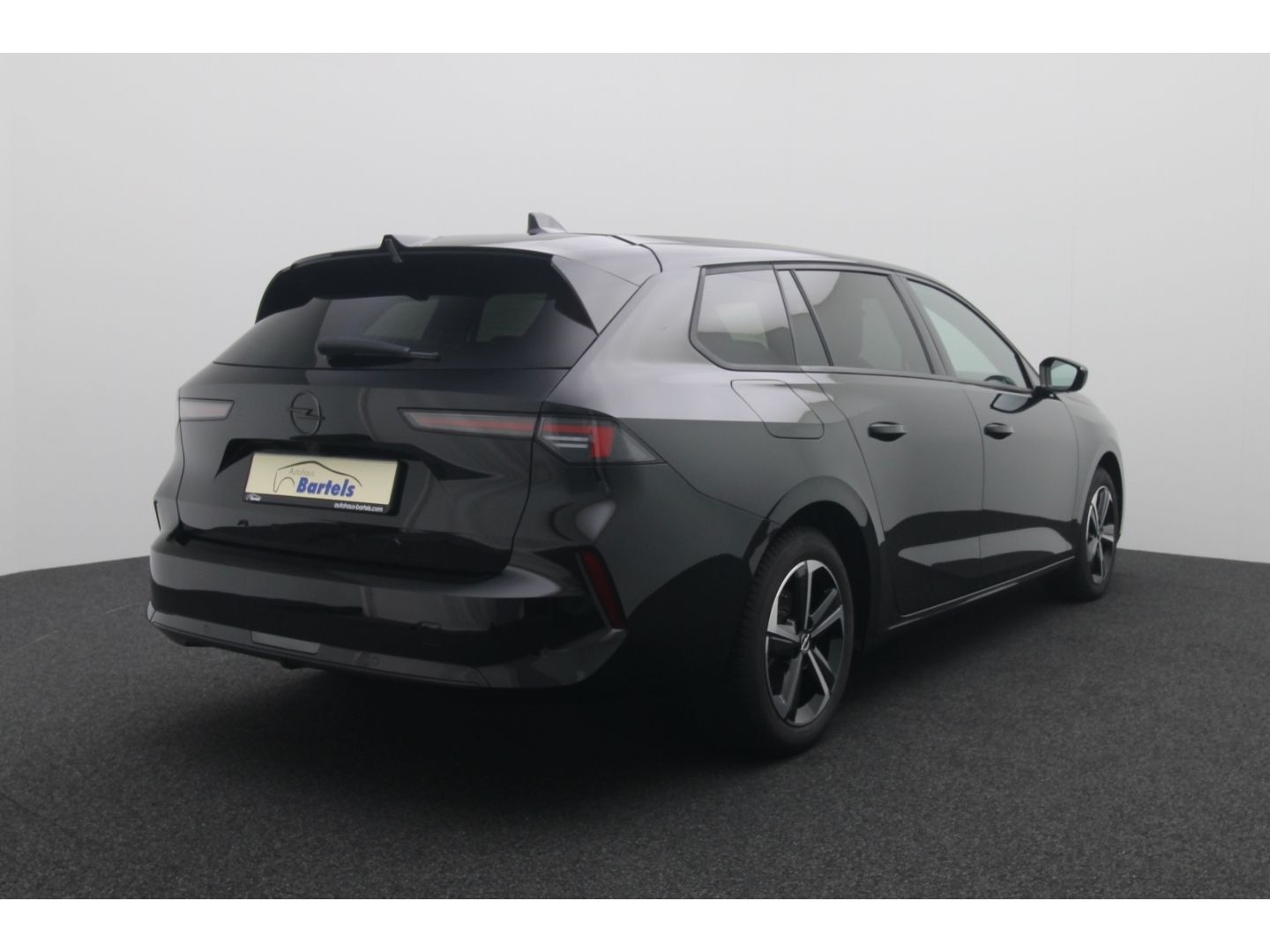 Fahrzeugabbildung Opel Astra L Sports Tourer GS Kamera ACC SHZ