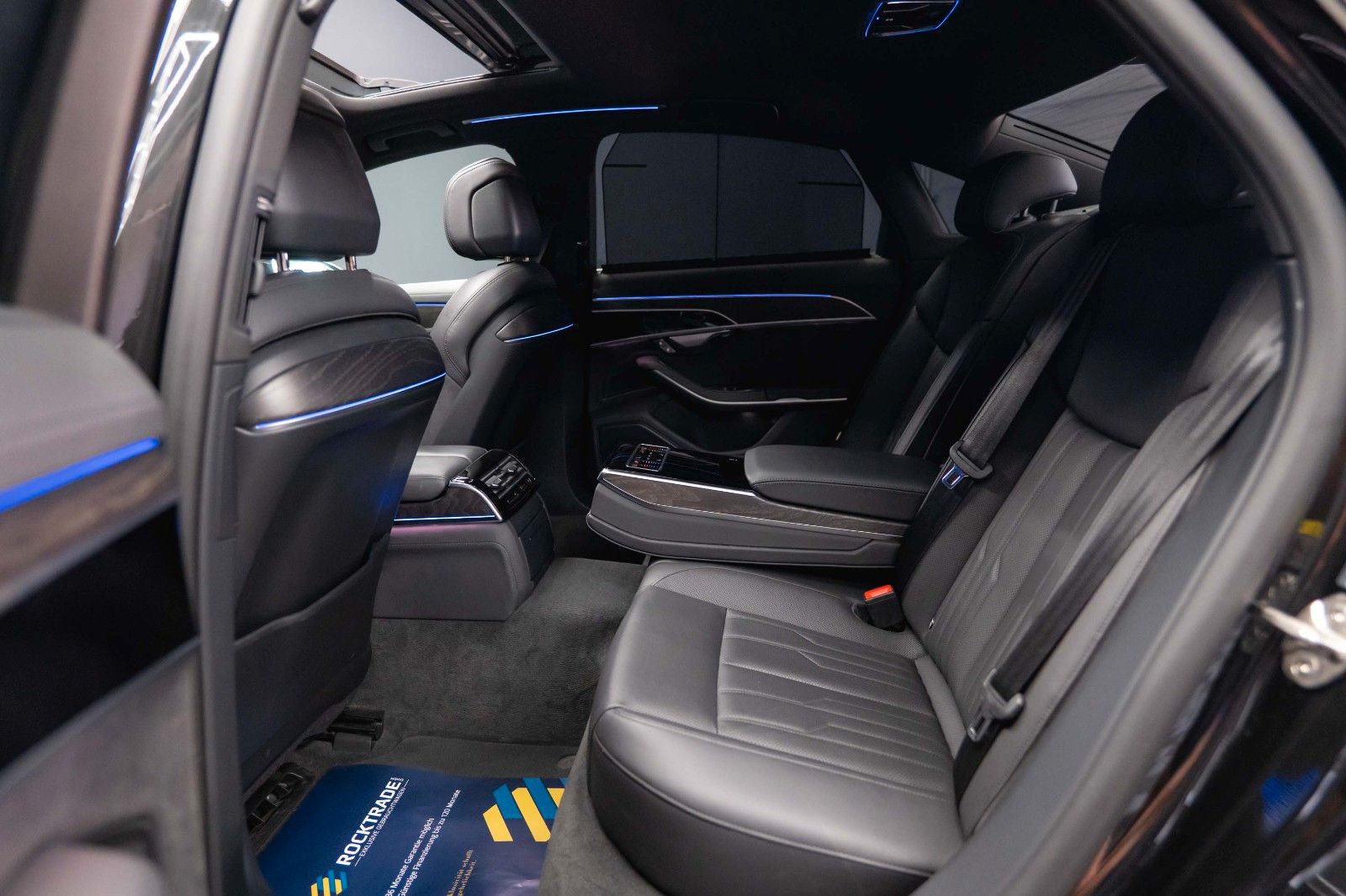 Fahrzeugabbildung Audi A8 60 TFSIe quattro S-Line *Dynamik*Pano*Massage