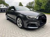 Audi S3 TFSI S tronic quattro -