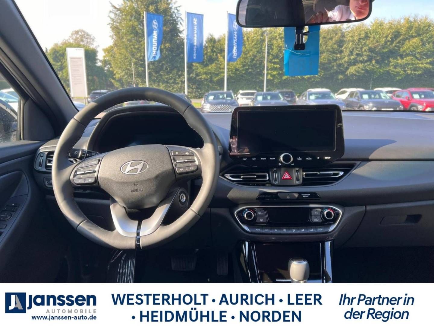 Fahrzeugabbildung Hyundai i30 Kombi ADVANTAGE