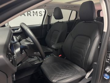 Ford Focus Turnier Active X Leder Pano HeadUp