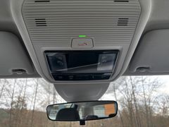 Fahrzeugabbildung Volkswagen Golf VIII Variant Life Navi Sitzh LED ACC AHK