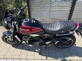Kawasaki Z900RS, 1. Hd, wenig KM, viel Zubehör - KAWASAKI V 900 RS