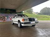 Mercedes-Benz Mercedes Benz 250D W124 TÜV 07/27 H-Kennze... - Mercedes-Benz 250: W124