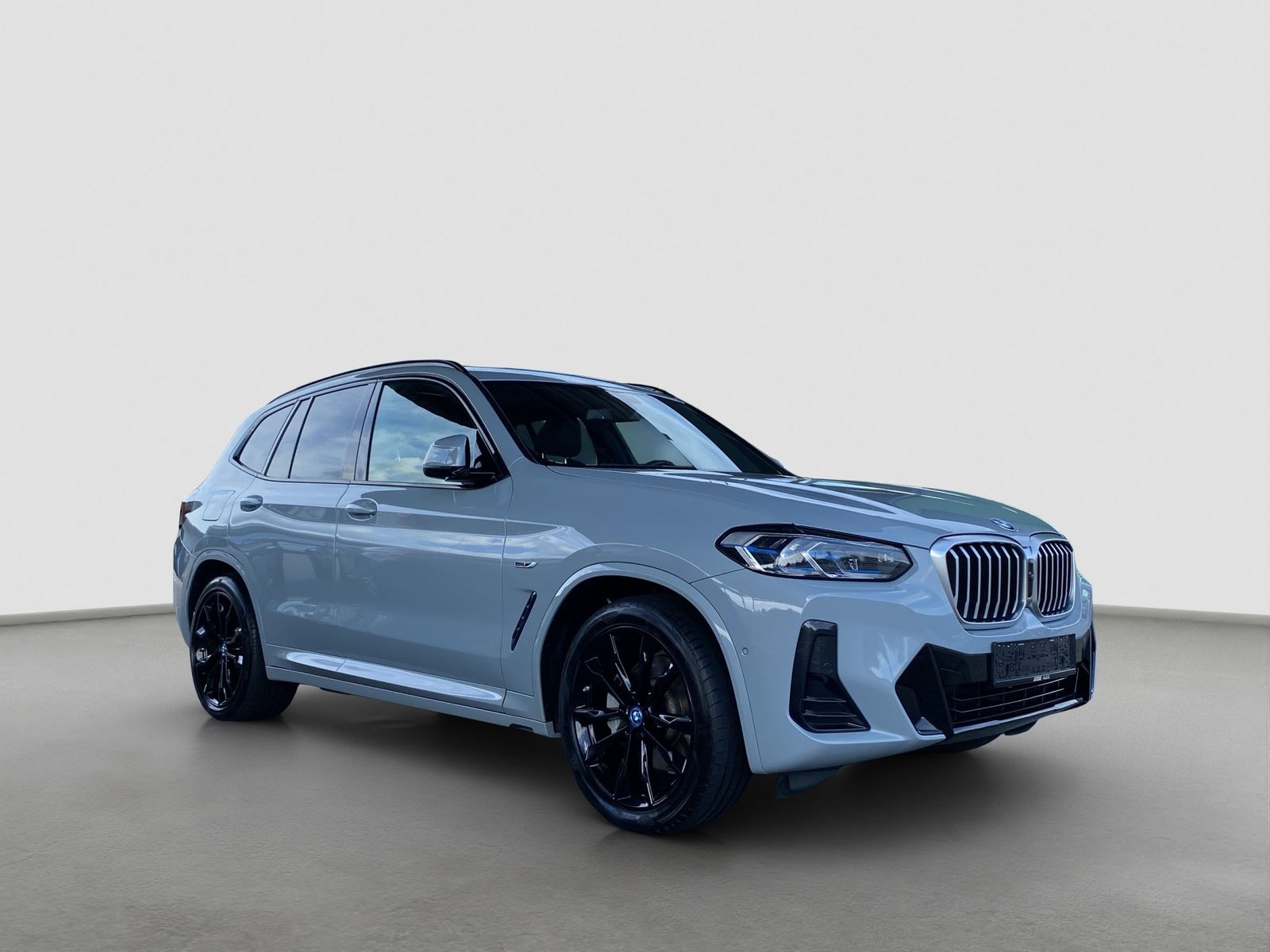 BMW X3 xDrive 30e (M-Sport Navi AHK Pano HUD 360°) imagem 3