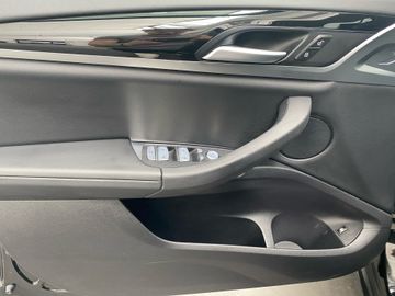 BMW X3 - 11