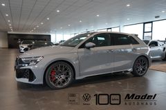 AUDI RS3 Sportback | Bucket seats | Carbon | SOFORT AUDI RS3 Sportback | Bucket seats | Carbon | SOFORT