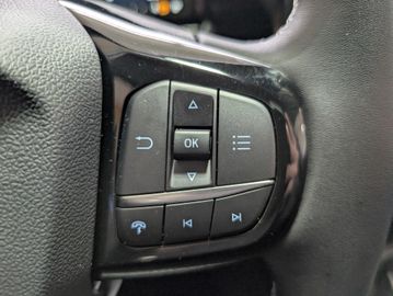 Ford Puma Titanium Automatik NEUES MODELL