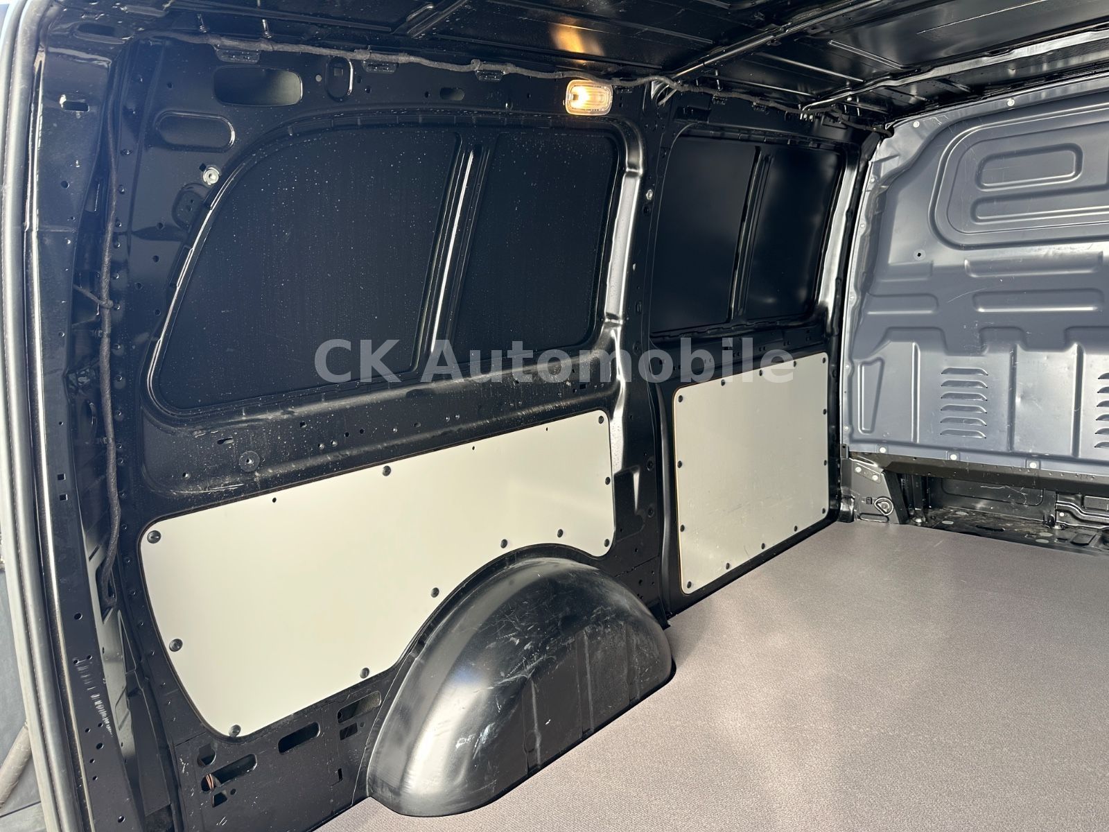 Fahrzeugabbildung Mercedes-Benz Vito Kasten 119CDI RWD lang PRO/Navi/LED/ACC/Kam