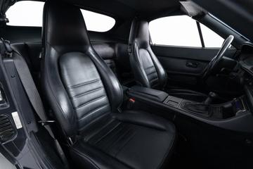1990 Porsche 944 — миниатюра 16