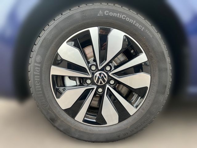 Touran MOVE 1,5l TSI*150PS*DSG*AHK*APP*Kamera*IQ