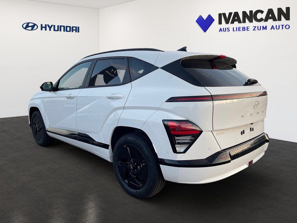 Fahrzeugabbildung Hyundai KONA Elektro 49kWh Trend Assistenz-Paket, el. He