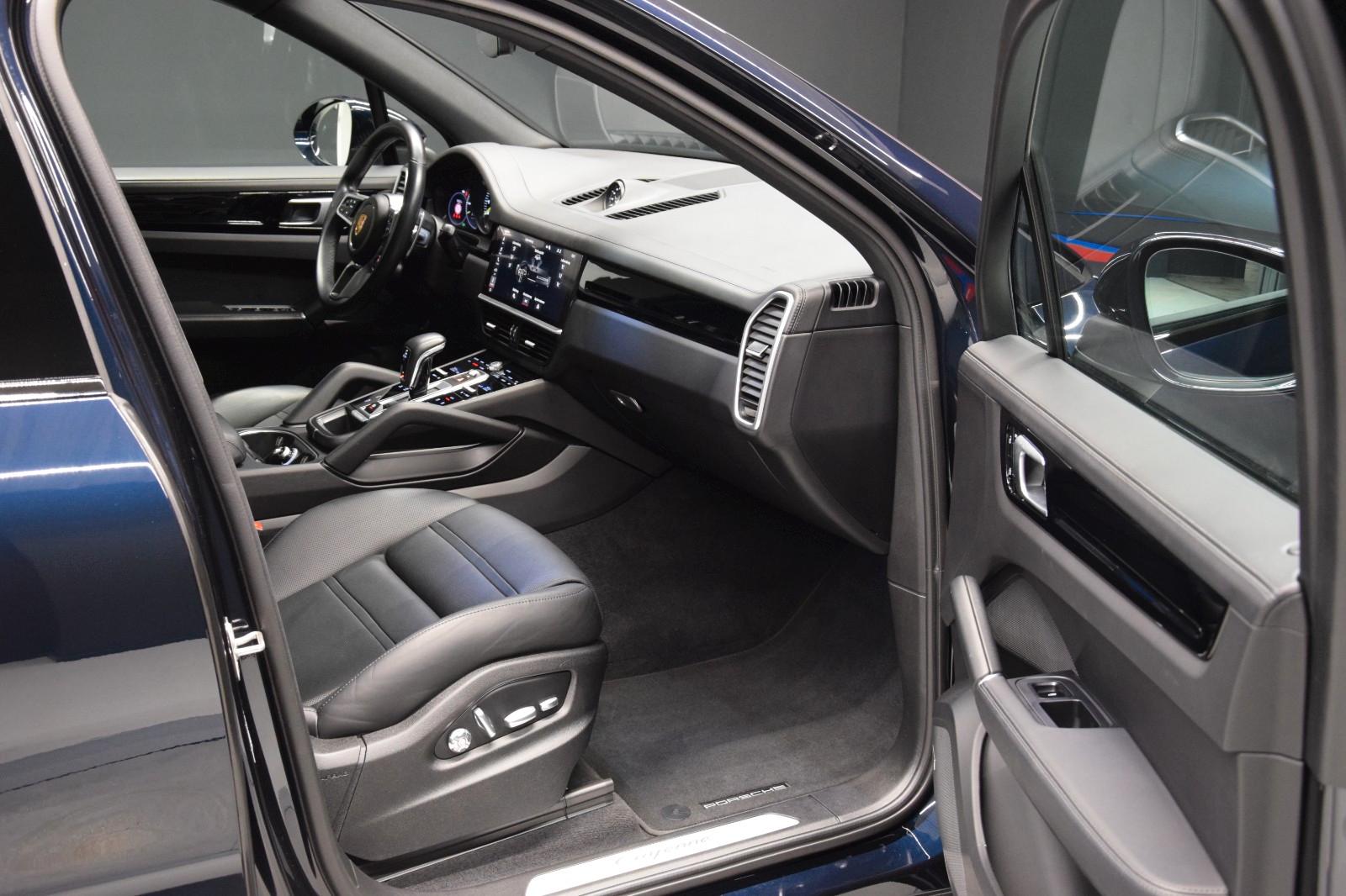Porsche Cayenne E-Hybrid Pano. ACC Matrix. Bose Approv.