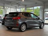 Ford Fiesta Titanium*AUTOMA.*LED*NAVI*RFK*TOUCH*APPLE - Ford Fiesta mit Benzin-Antrieb: Limousine, Automatik