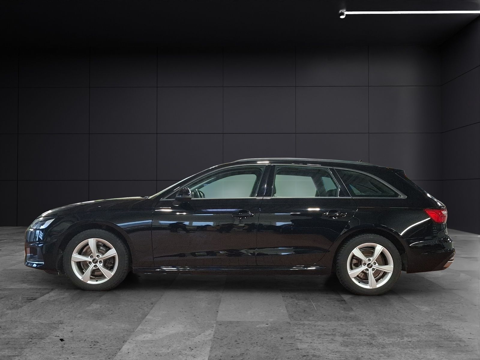 Fahrzeugabbildung Audi A4 Avant 35 TFSI advanced S-tronic GRA Navi