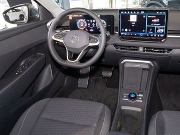 Volkswagen T-Roc - 4