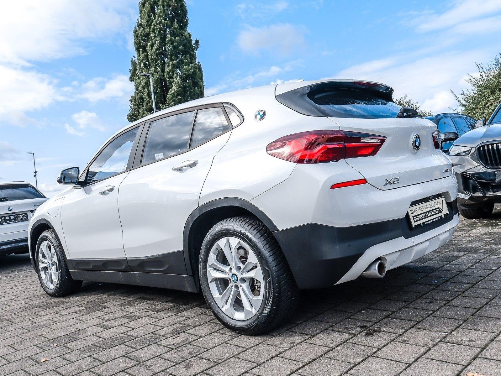 BMW X2 xDrive25e A RFK NAVI LED Sound Syst. PDC V+H