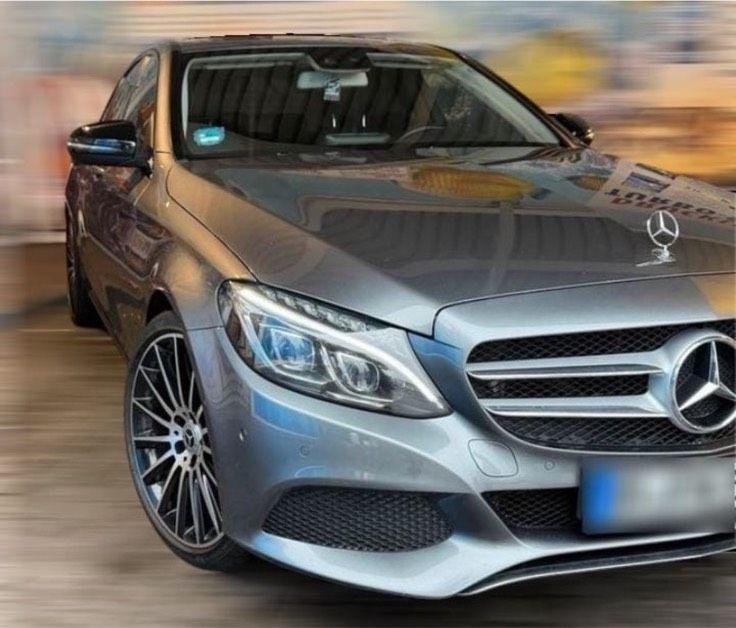Mercedes-Benz C 220