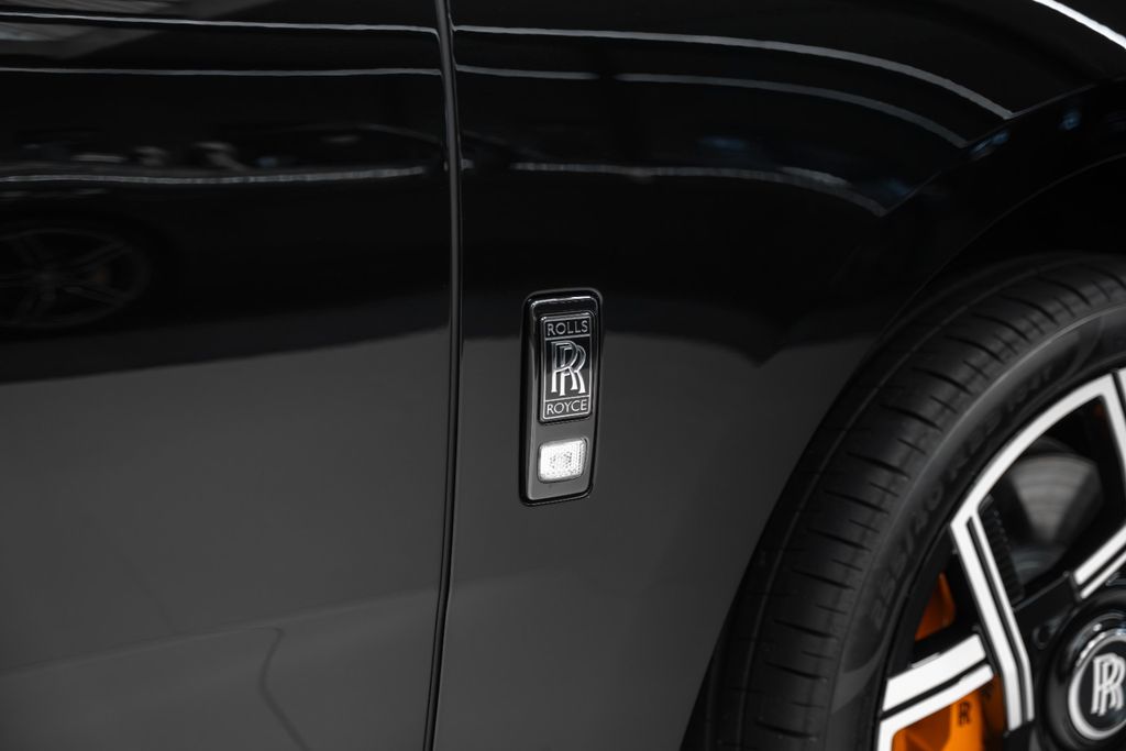 Cullinan BLACK BADGE 2026 BLACK/ORANGE 4 SEATS - Bild 8