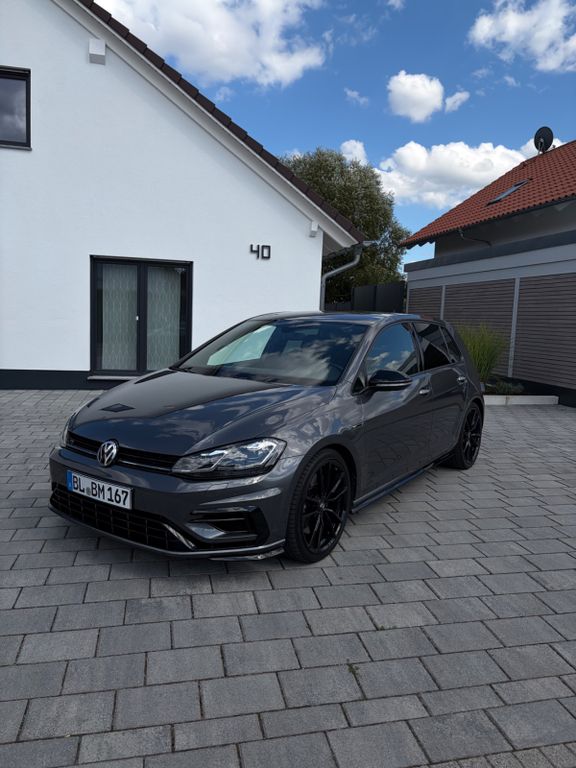 Image of Volkswagen Golf