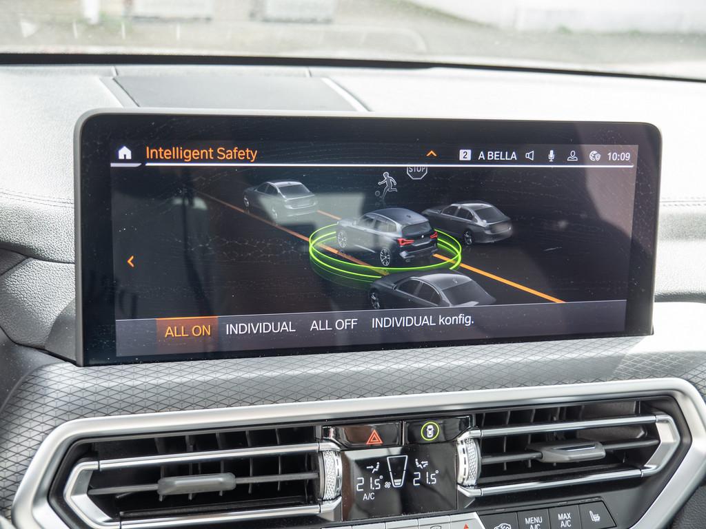 BMW X3 M40d LEDER+LASER+PANO+HUD+NAVI+KEYLESS+
