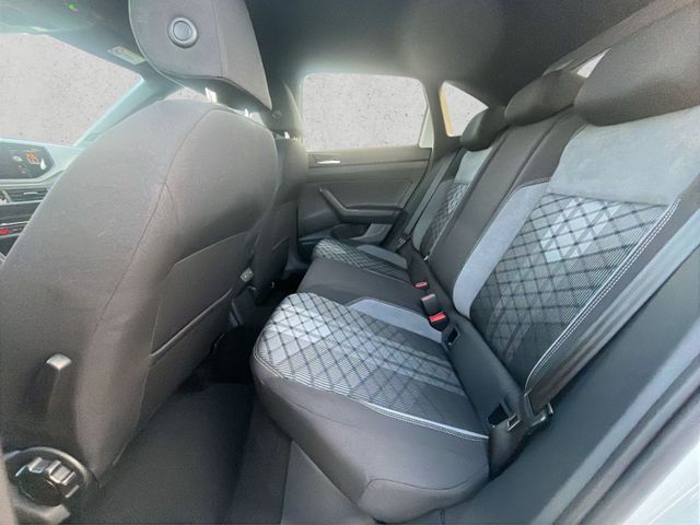 Taigo R-Line 1.0 TSI, ACC, IQ.LIGHT, IQ.DRIVE