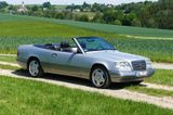 Mercedes-Benz Mercedes Benz W124 Cabrio   Oldtimer H - Mercedes-Benz 220 aus 1995