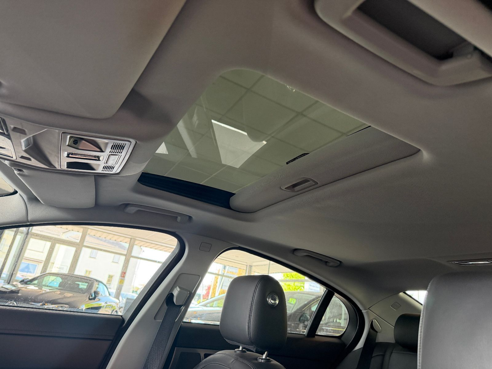 Fahrzeugabbildung Jaguar XF 3.0 V6 Diesel Edition /S-DACH/KAMERA