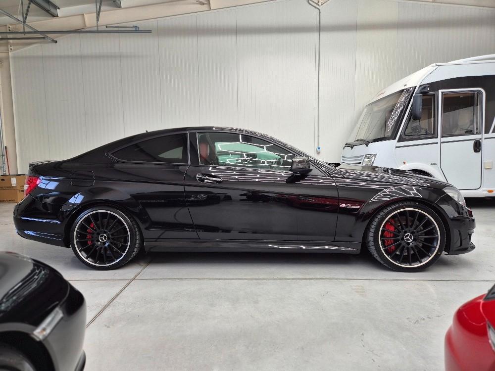 Mercedes-Benz C 63 AMG Coupe*Carbon* Performance * 487 PS*