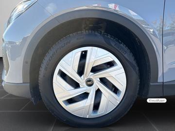 2025 AUDI Q4 E-TRON 照片 8