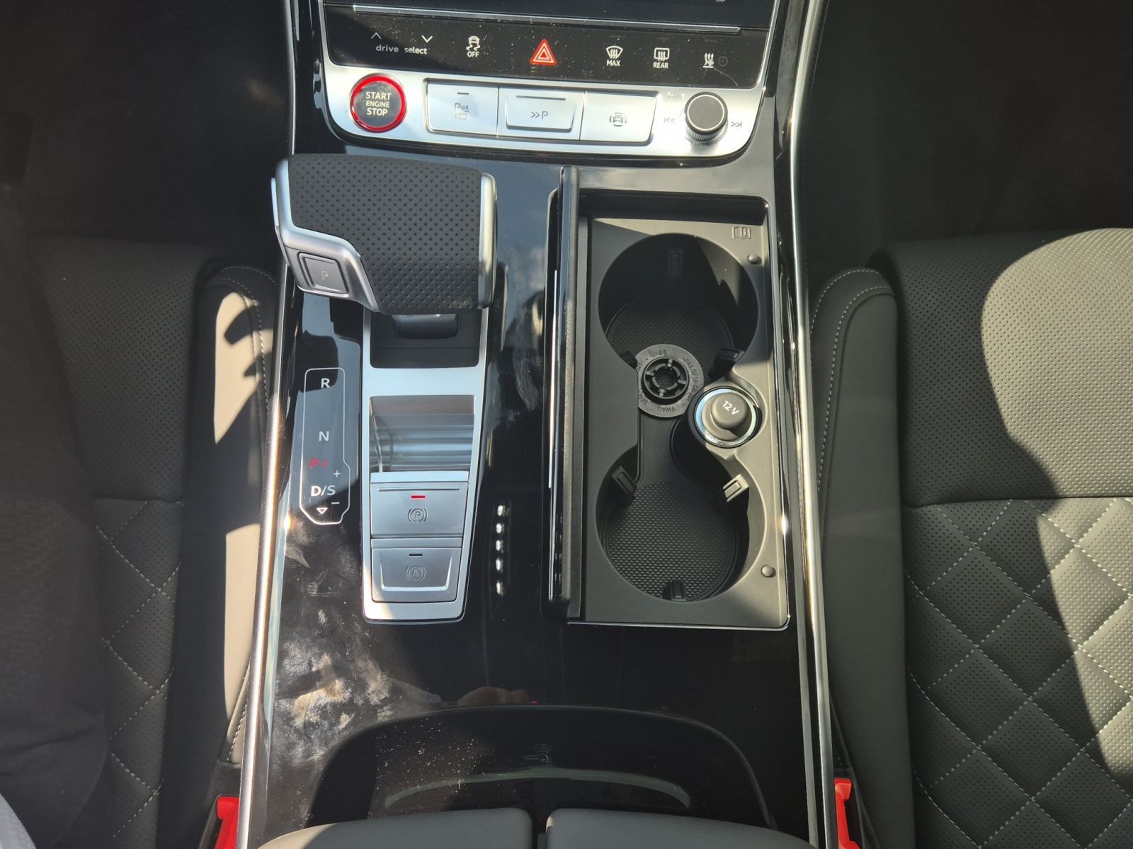 Audi S8 - Bild 15