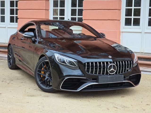 Mercedes-Benz S 63 AMG Coupe 4Matic+ Neuwagenzustand +Keramik