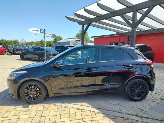 Hyundai i20 Sport Klima Sitz- und Lenkradheizung