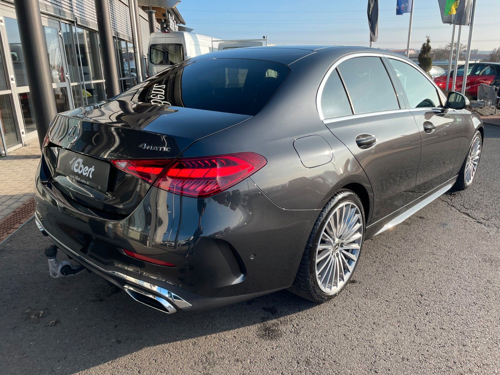 Fahrzeugabbildung Mercedes-Benz C 200 4M AMG Pano+AHK+360°+Digital+Ambiente