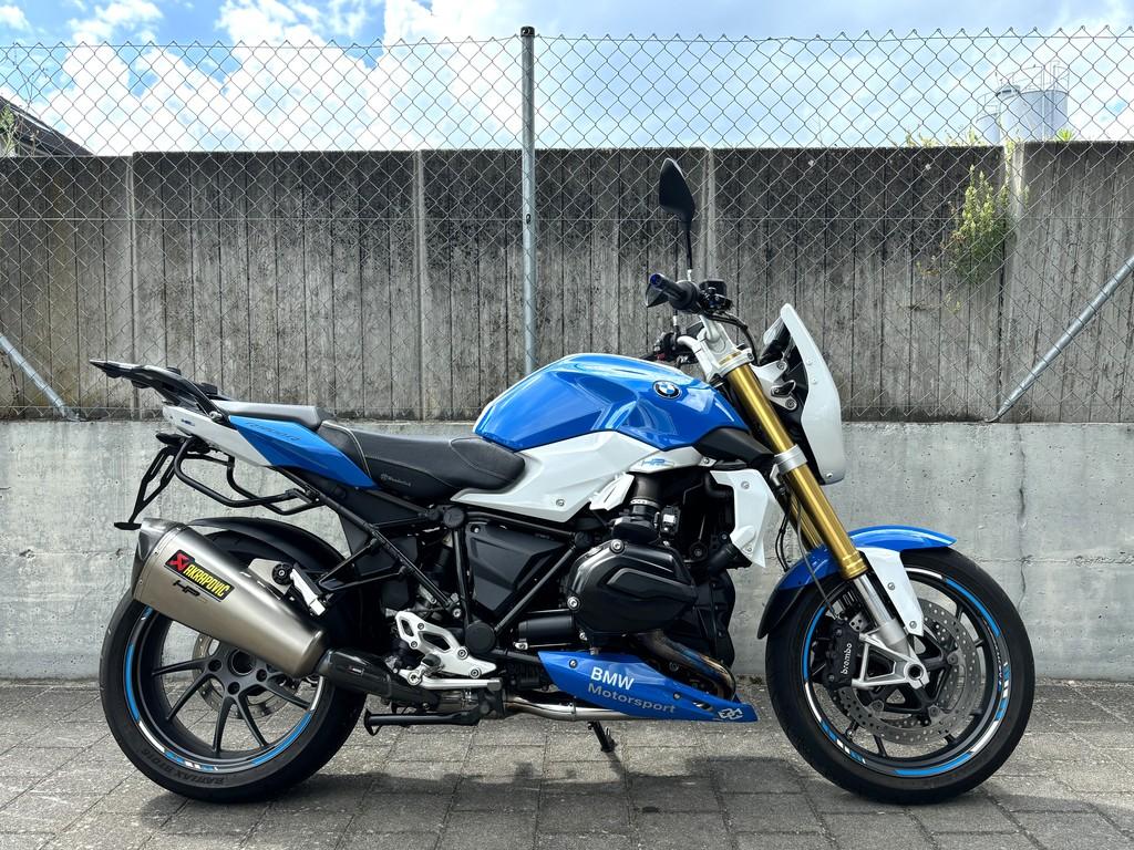 BMW R 1200 R mit Akrapovic