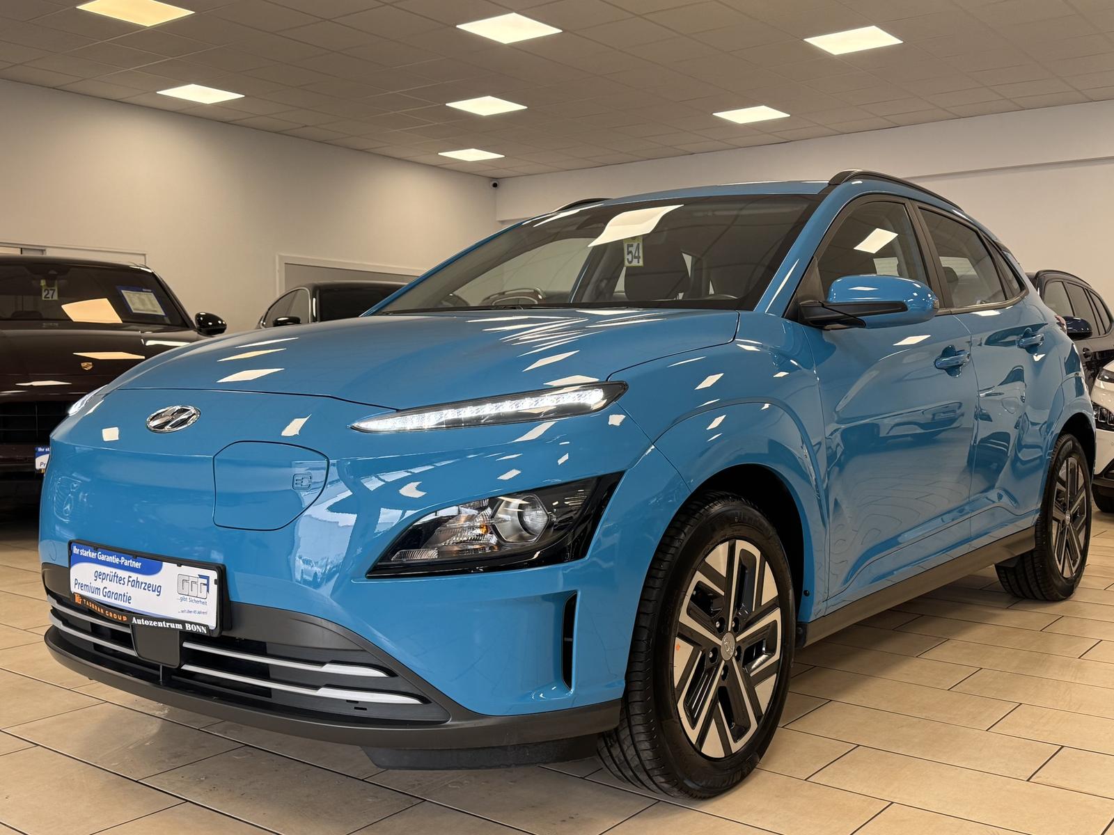 Hyundai KONA Kona Select W-Paket*R-Cam*CarPlay*Wi-Fi*ACC*PDC*