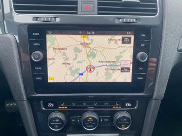 Bild 17 VW Golf VII Variant Comline*AT*BUS-PAK*ACC*SHZ*1HD*