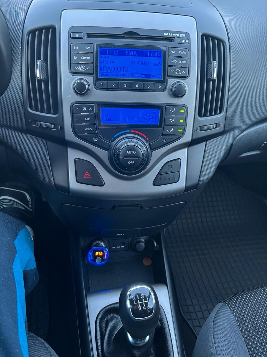 Hyundai i30 2010 — двигун 120 HP (88kW)