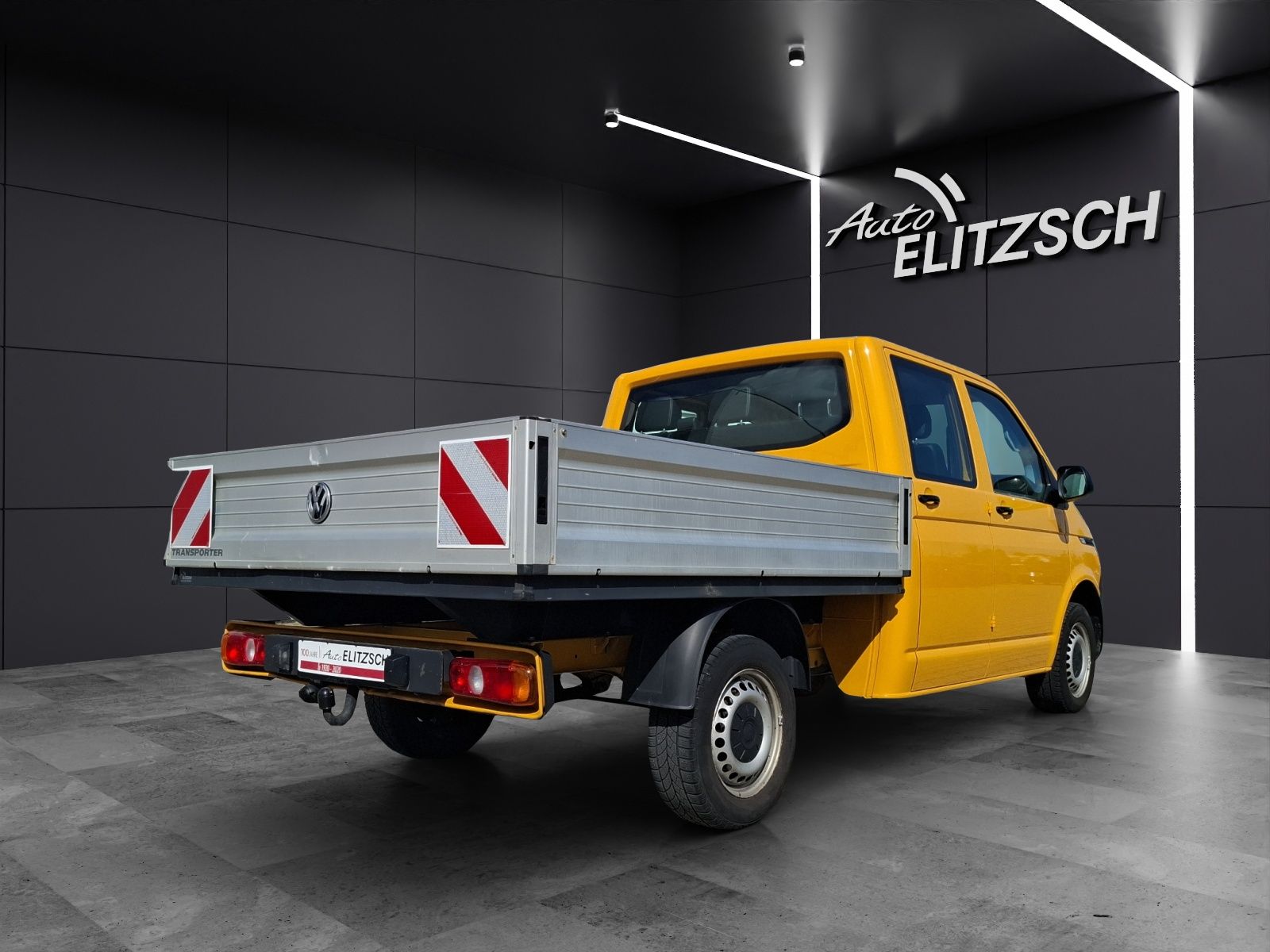 Fahrzeugabbildung Volkswagen T6 Transporter T6.1 DoKa LR Klima AHK