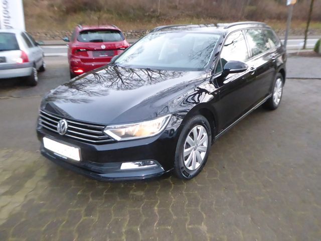 Volkswagen Passat Variant 1.6 TDI Automatik,Kombi.