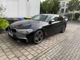 BMW M550i xDrive A - Garantie Service Neu - BMW M550: Automatik