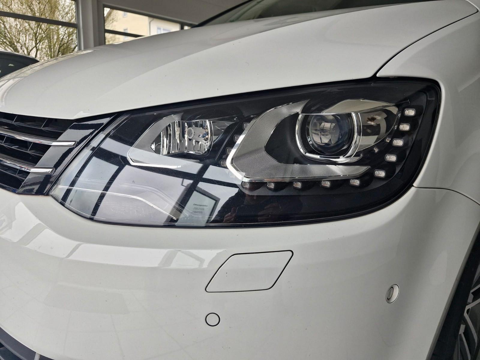 Volkswagen Sharan Highline *6-Sitzer*Dynaudio*ACC*Bi-Xenon*